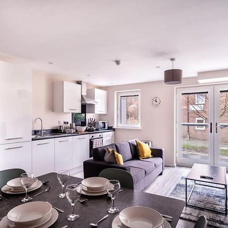 Modern & Spacious 2 Bed Apartment In Manchester Luaran gambar
